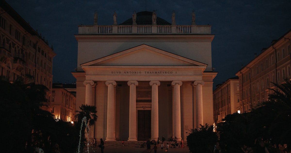 Roots and Remembrance: Hair Art History Evening at Oaklands